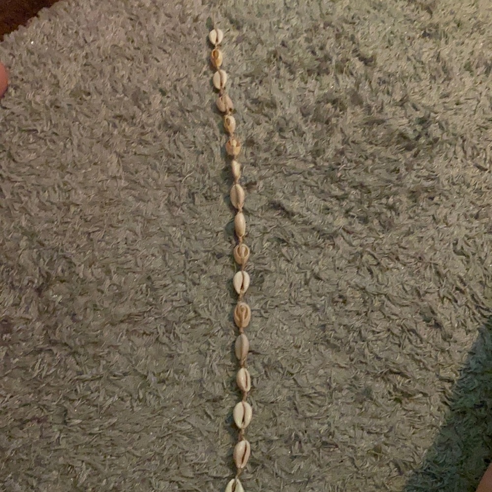 Picashell necklace